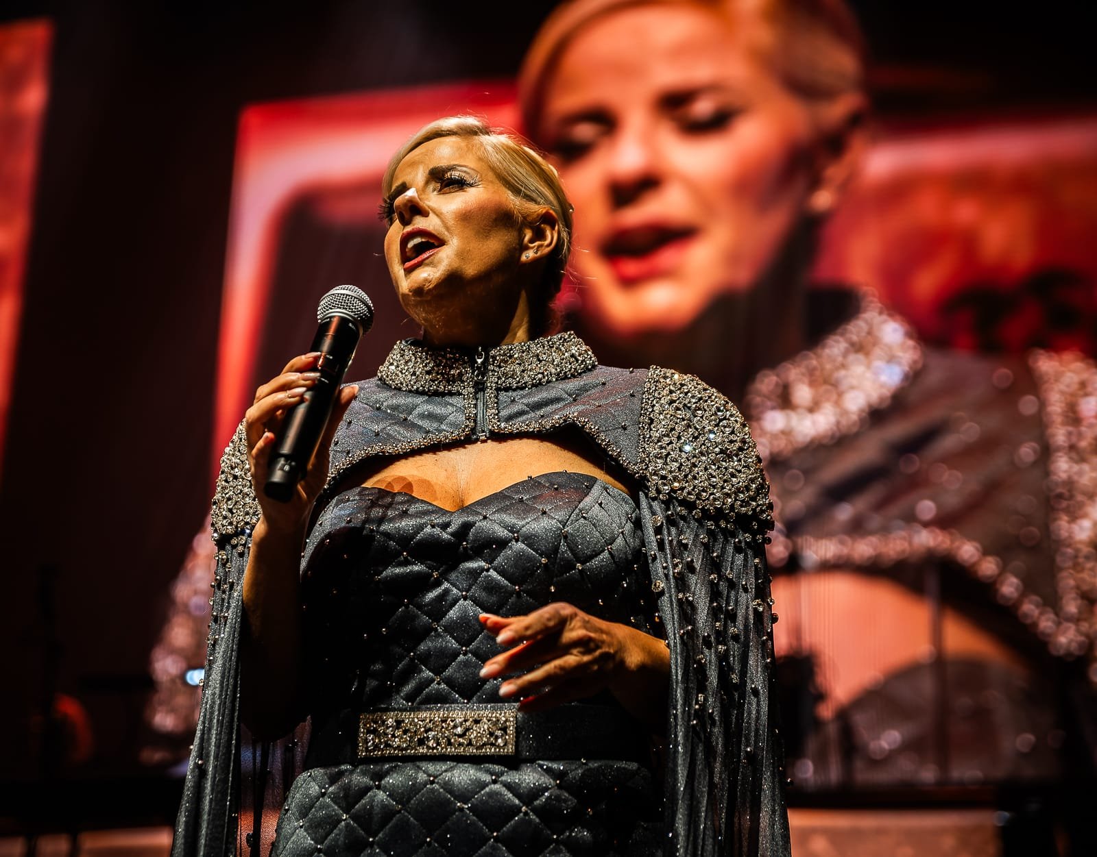 Barcelona - QUEEN Orchestral - 3Arena Dublin Live